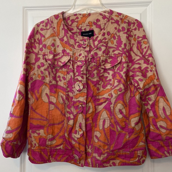 Focus 2000 women’s size 6 100% linen tan/pink/orange blazer, 3/4 length sleeves - Picture 3 of 6
